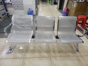 Non Padded Waiting Bench