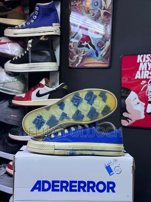 Ader Error Converse Chuck 70 Ox Low.
Sizes : _40 41 42 43 44 45