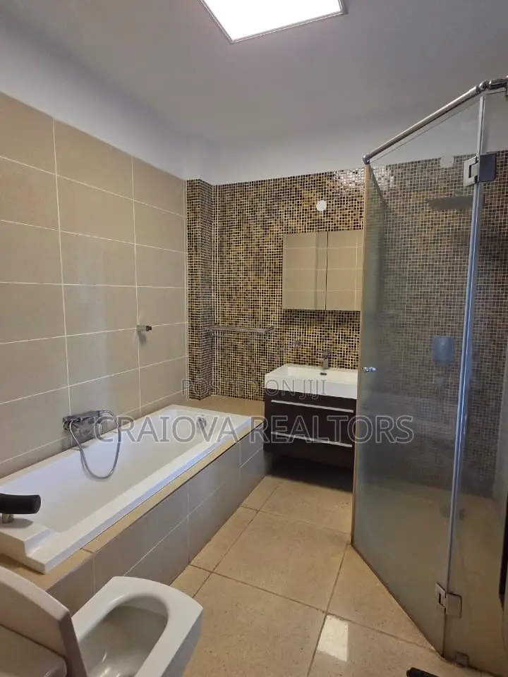 3bdrm Apartment in Parklands/Highridge for rent