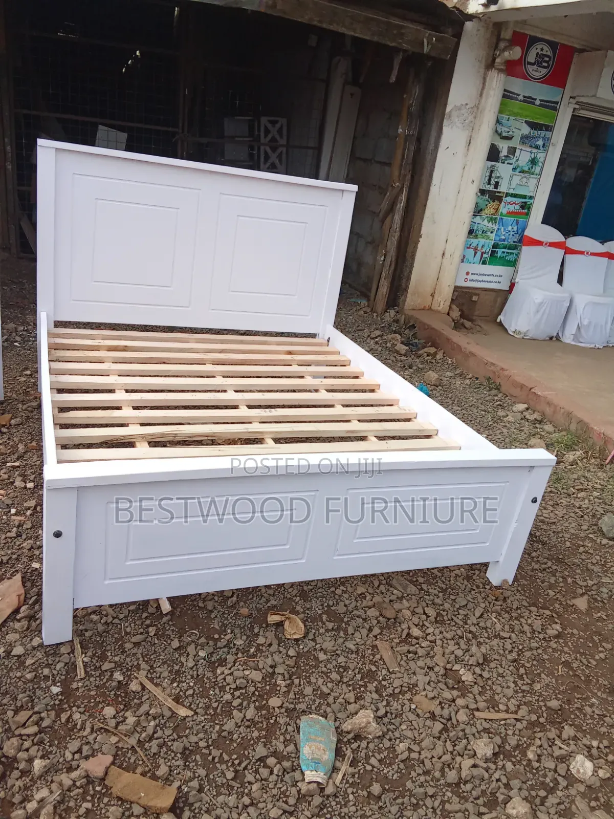 White 5 by 6 Bed