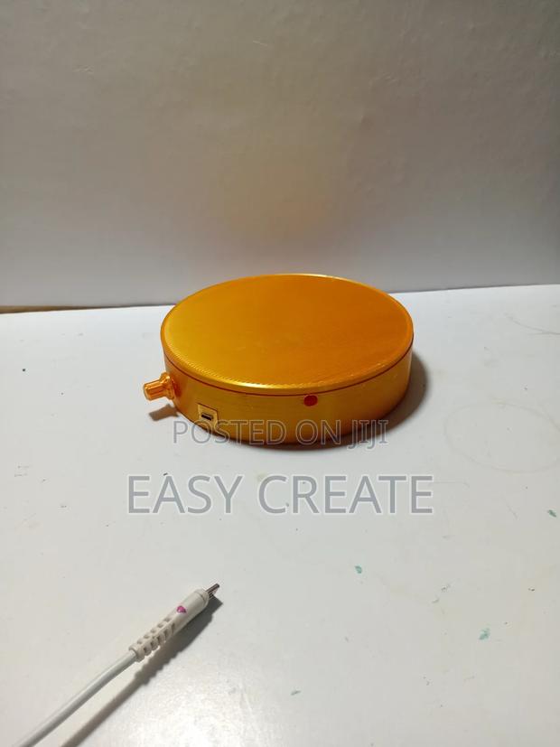 Rotating Display - thumbnail 2