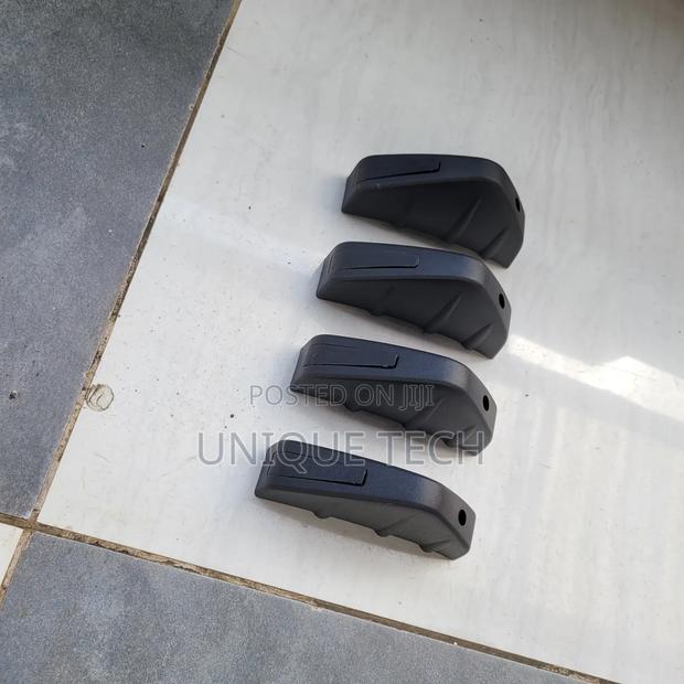 4pcs Rear Bumper Splitter Diffusers