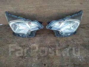 Ractis 2012/2013 Headlights