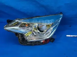 Ractis 2014/2015 Headlights Xenon