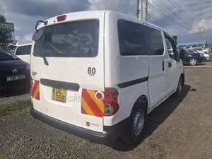 Nissan NV200 2013 White