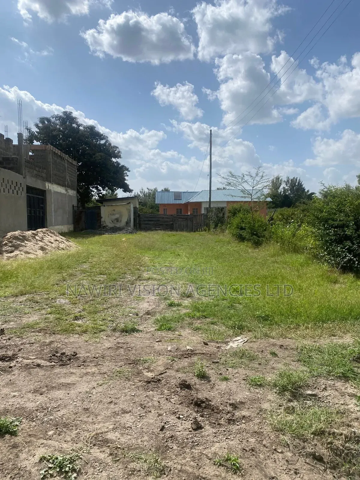 100*100 Plot for Sale in Ruai Town