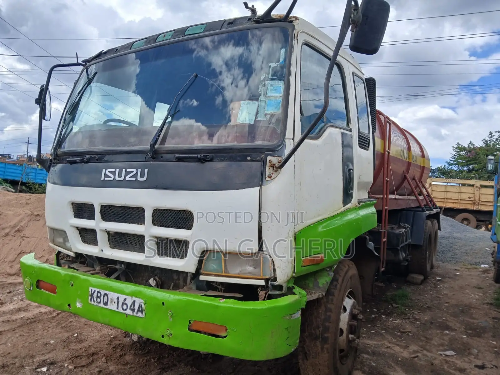Isuzu Truck 2008 White for Sale
