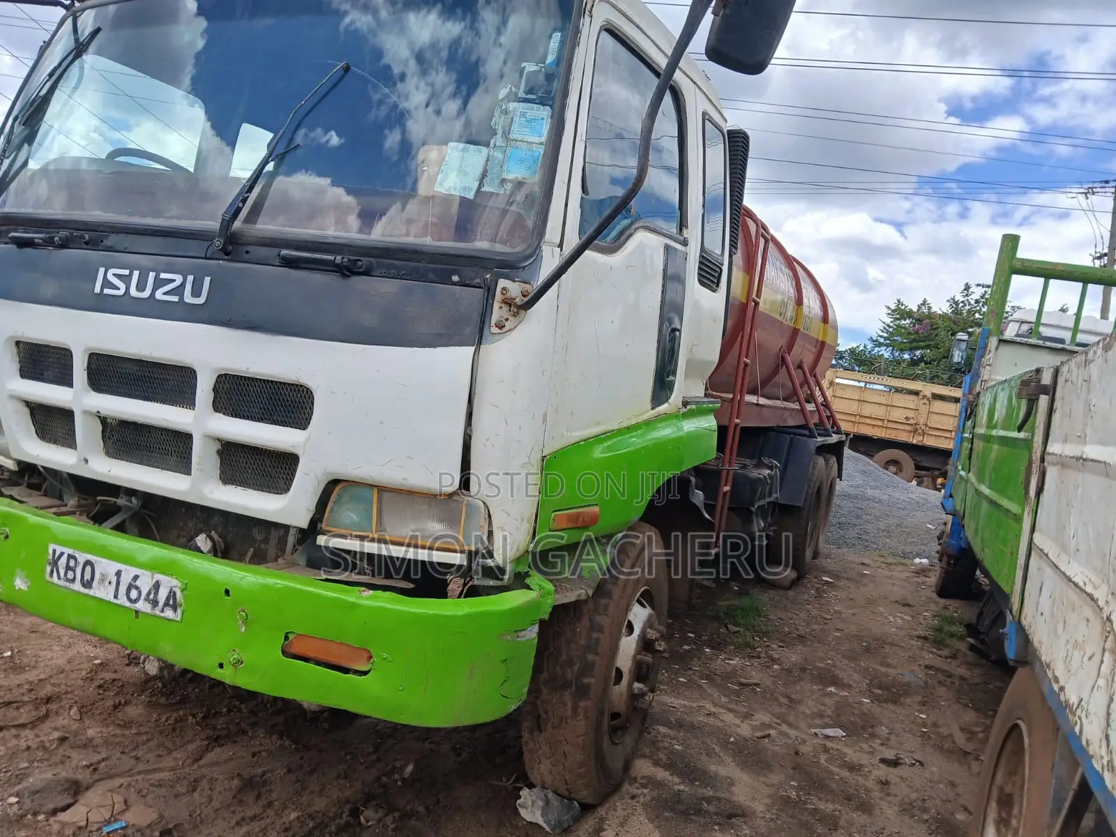 Isuzu Truck 2008 White for Sale