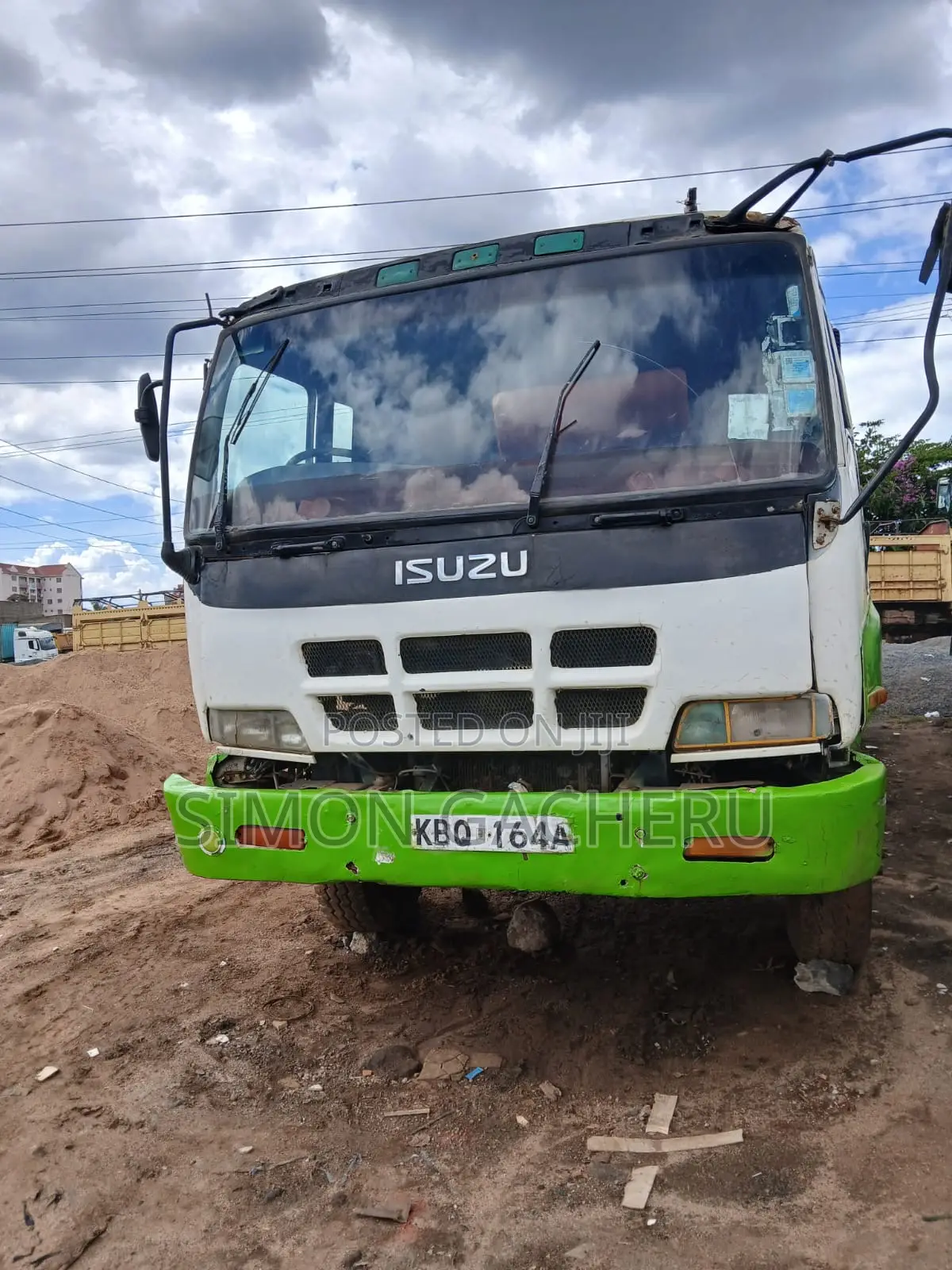Isuzu Truck 2008 White for Sale