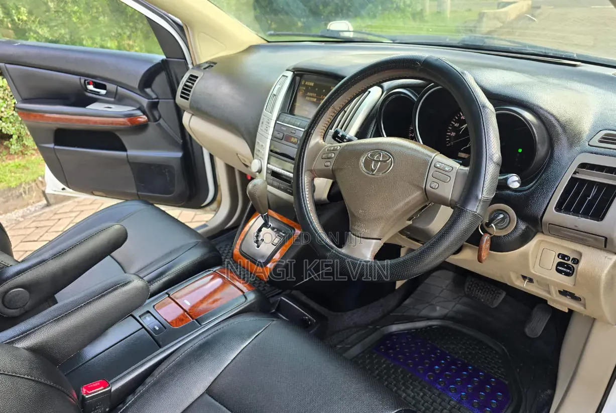 Toyota Harrier 2.4 2008 White