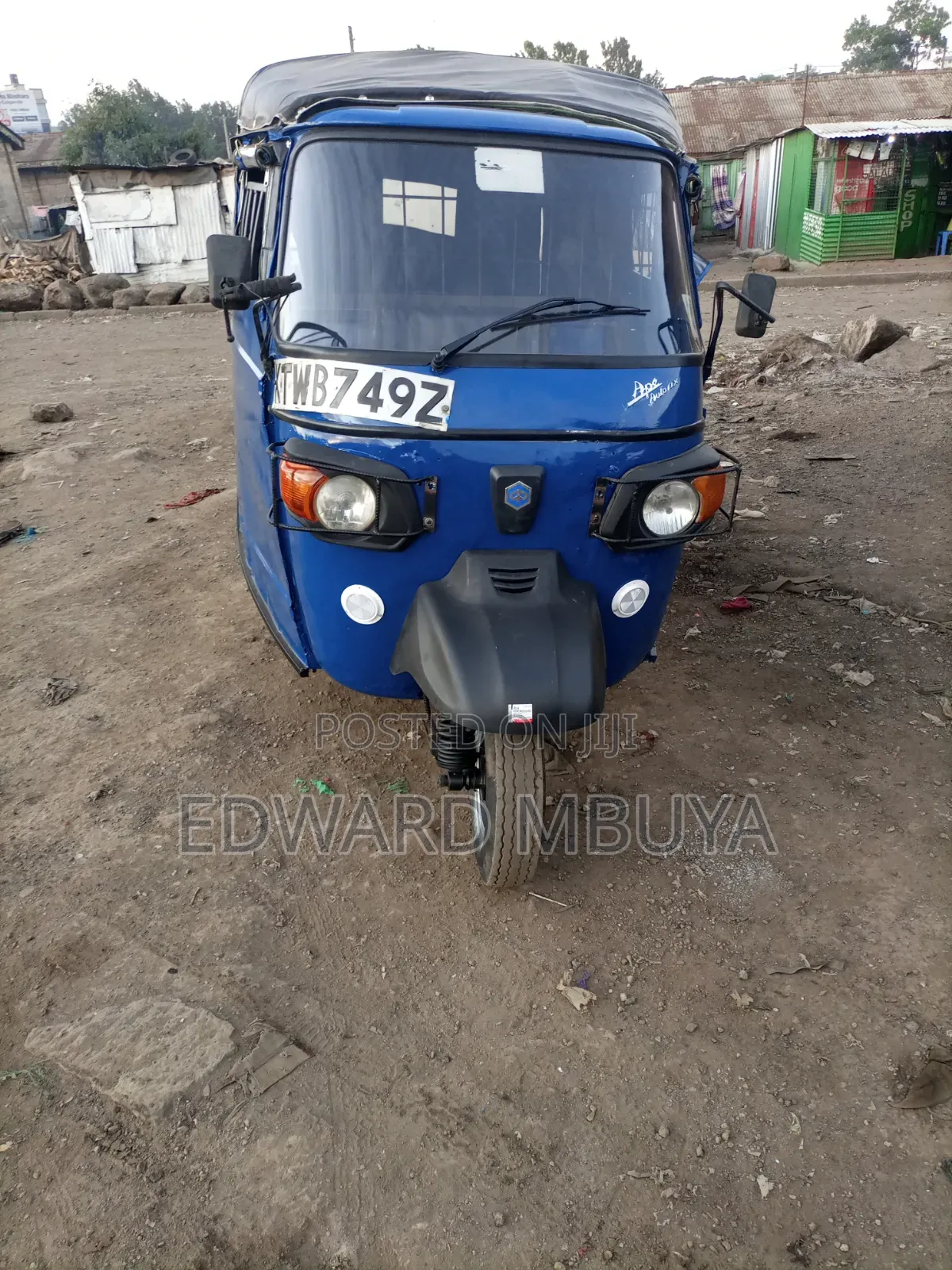 Piaggio 2019 Blue