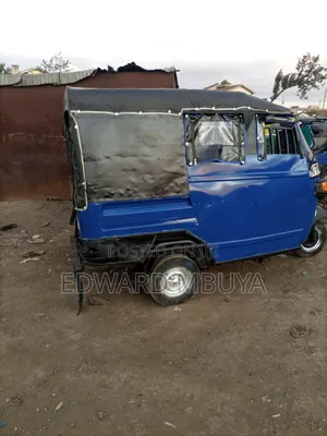 Piaggio 2019 Blue