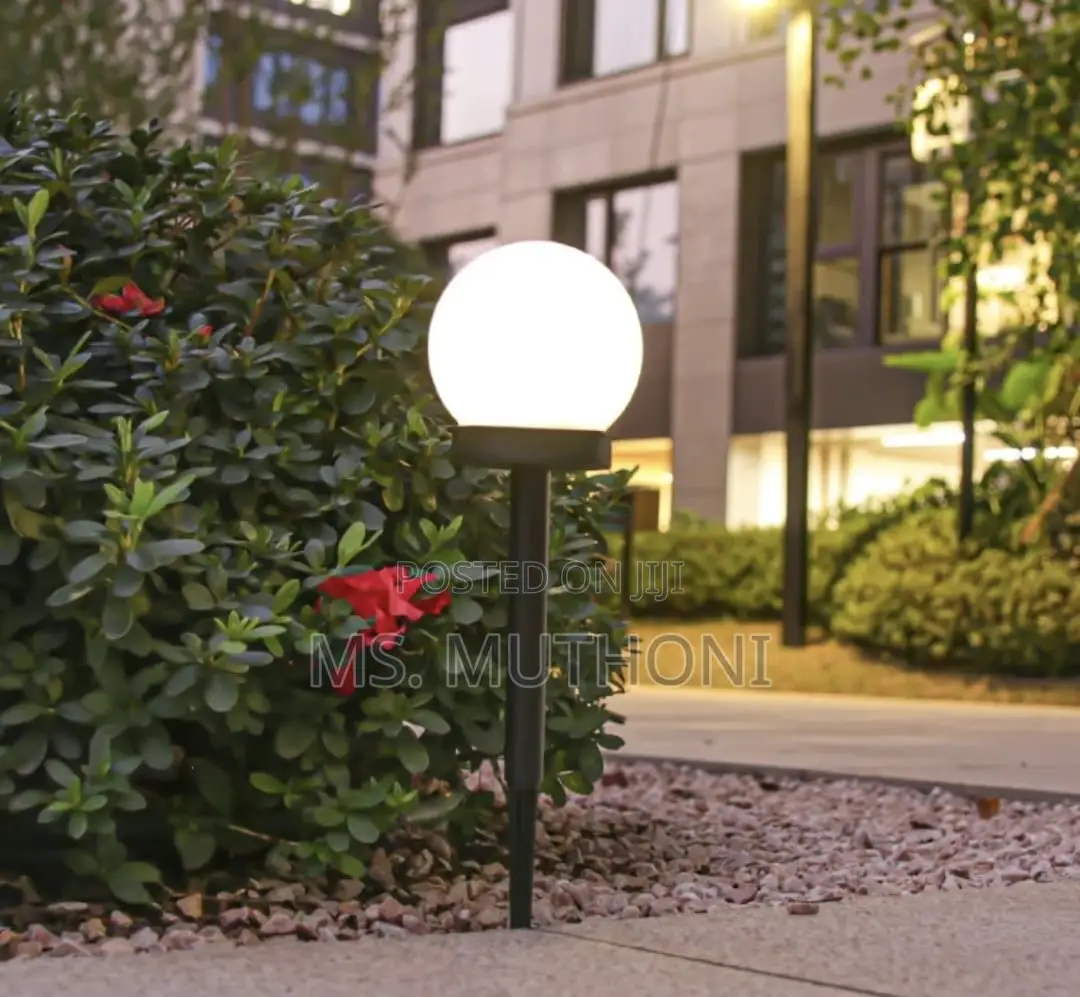 3pc Led Solar Garden Pathway Stake Lights.
