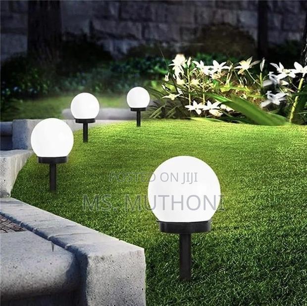 3pc Led Solar Garden Pathway Stake Lights.