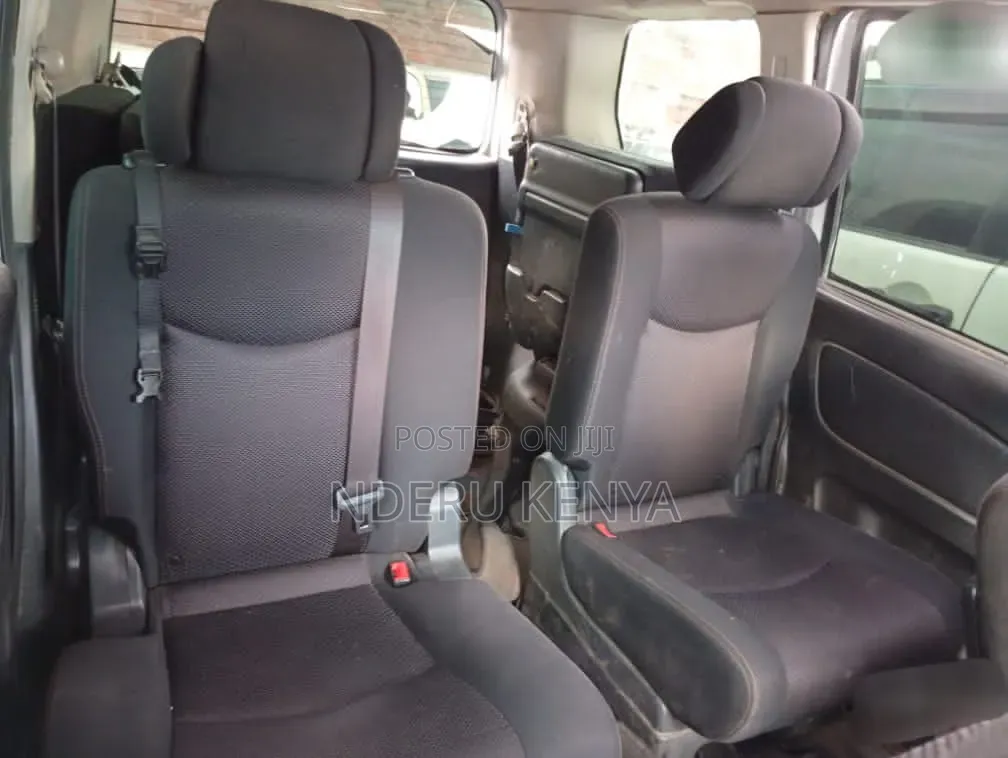 Nissan Serena 2013 Blue