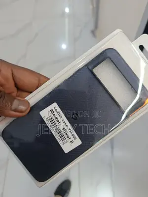 Google Pixel 8 Slim Stylish Leather Protective Case