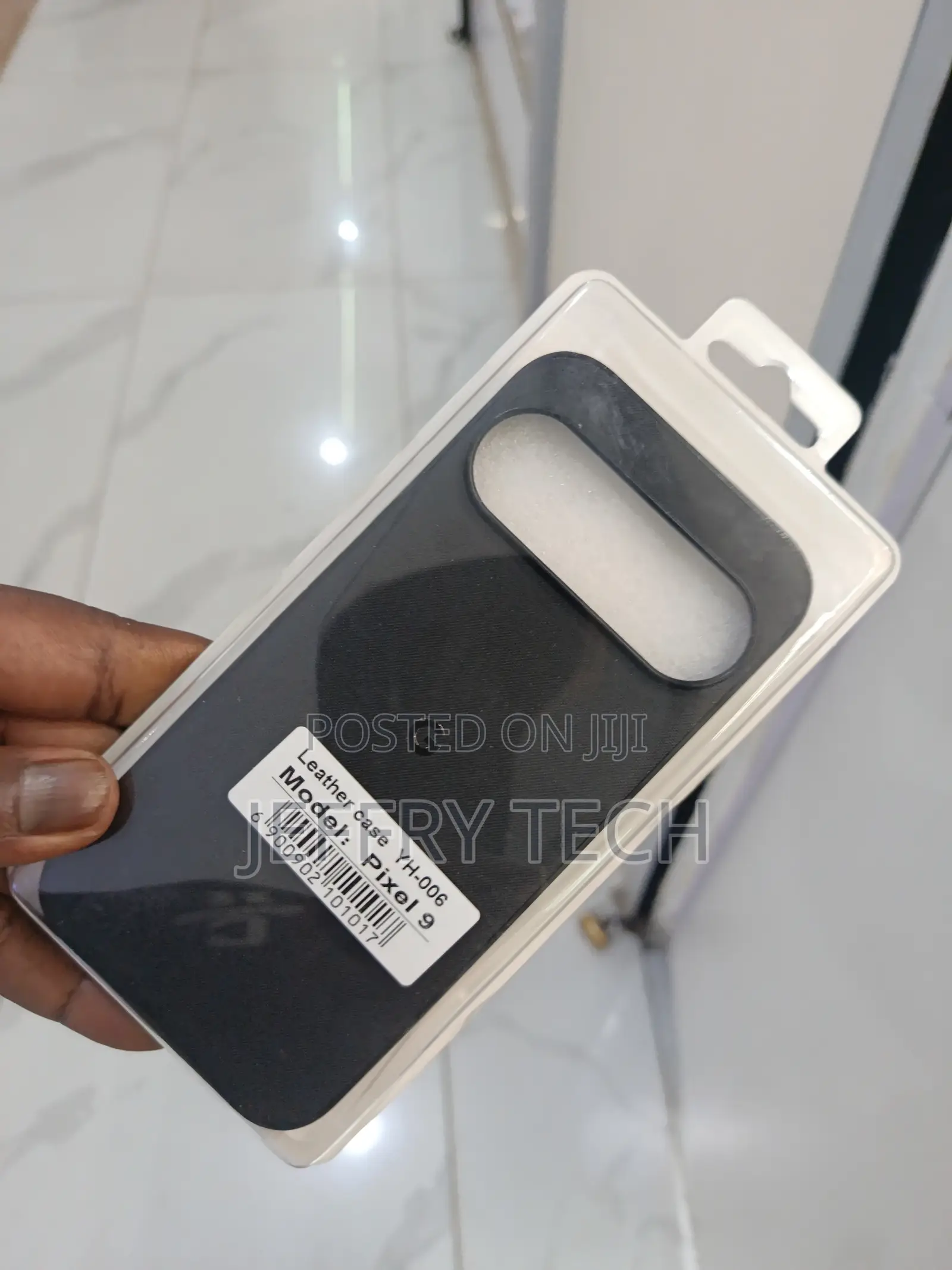 Google Pixel 9 Black Premium Leather-Finish Protective Phone Case