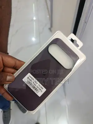 Pixel 10 and the Pixel 10 Pro Case