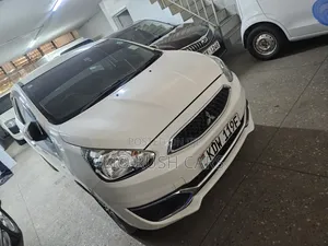 Mitsubishi Mirage 2018 White