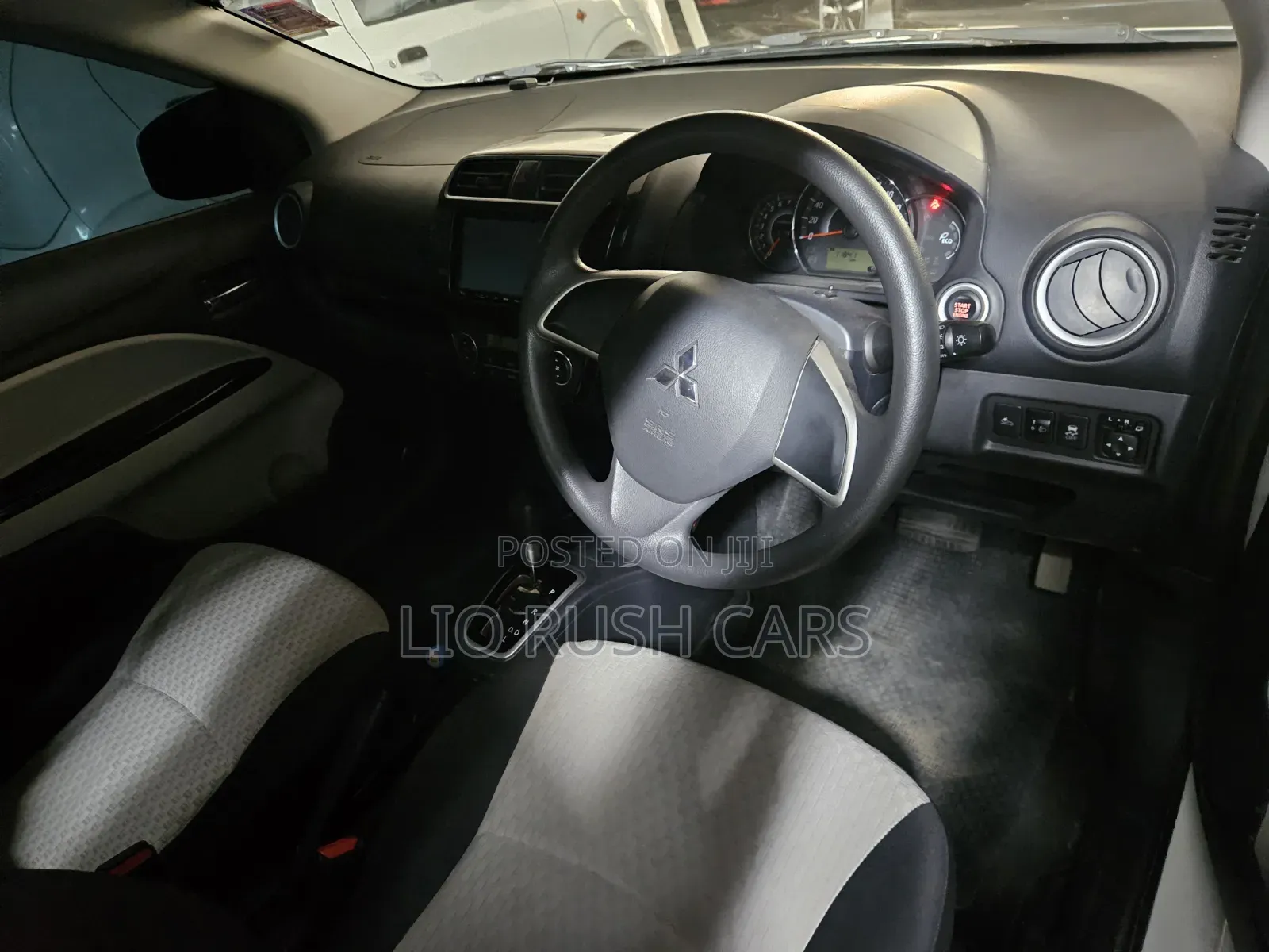Mitsubishi Mirage 2018 White
