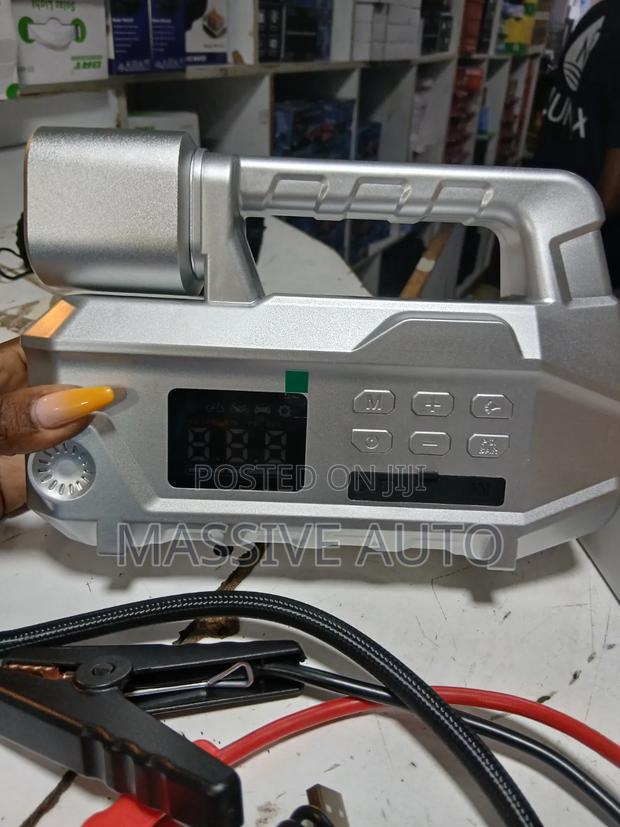 Improved Portable Strong High Quality Car Jump Starter - thumbnail 2