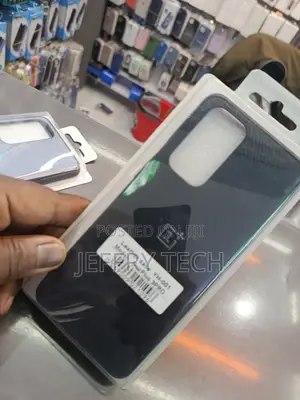 Protective Case for a Oneplus 9 Pro Smartphone, Featuring a Leather