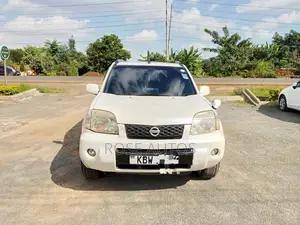 Nissan X-Trail 2007 White