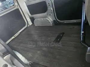 Nissan NV200 2018 Silver