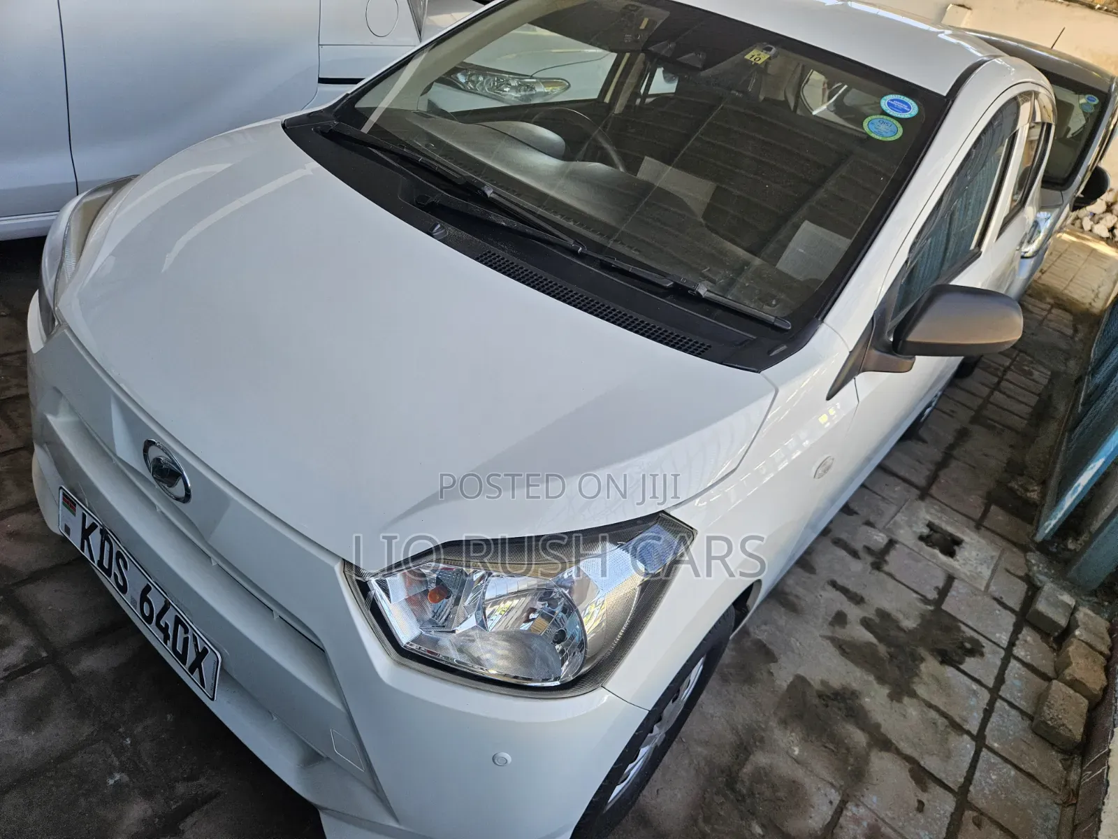 Daihatsu Mira 2018 White
