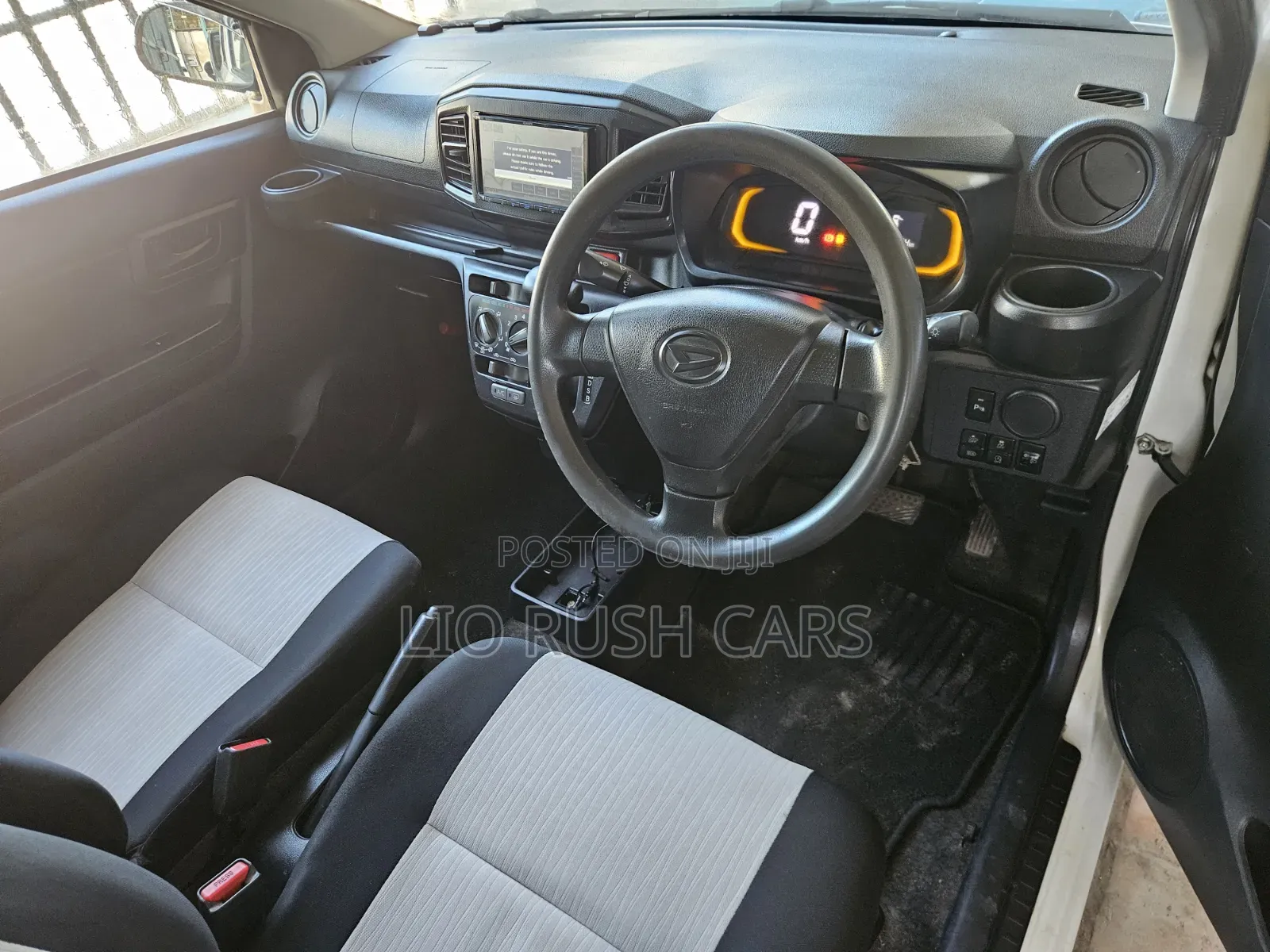 Daihatsu Mira 2018 White