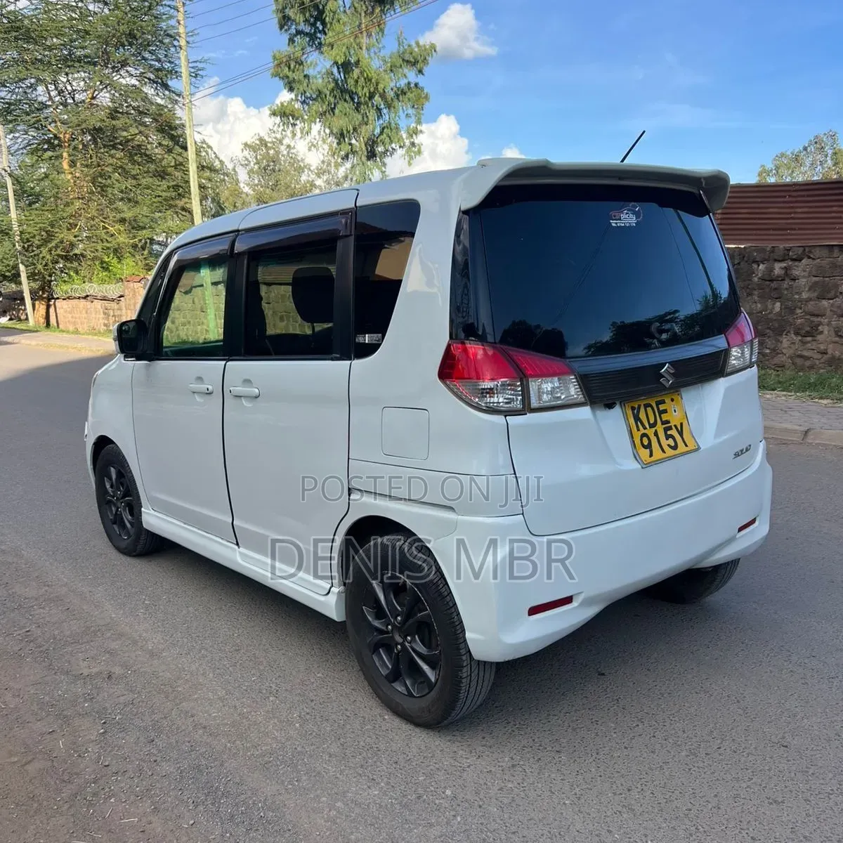 Suzuki Solio 2016 White