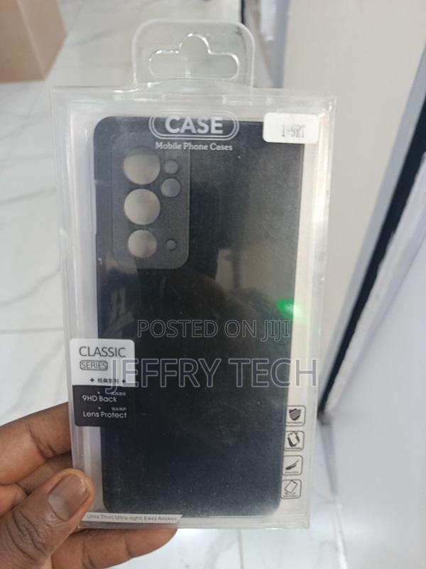 Classic Black Protective Back Case Designed for the Oneplus 9rt Phone