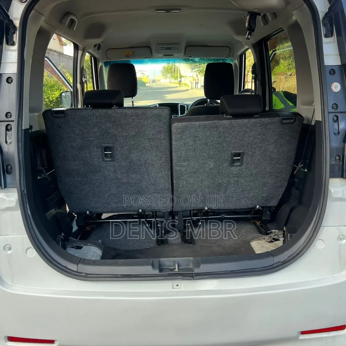Suzuki Solio 2016 White