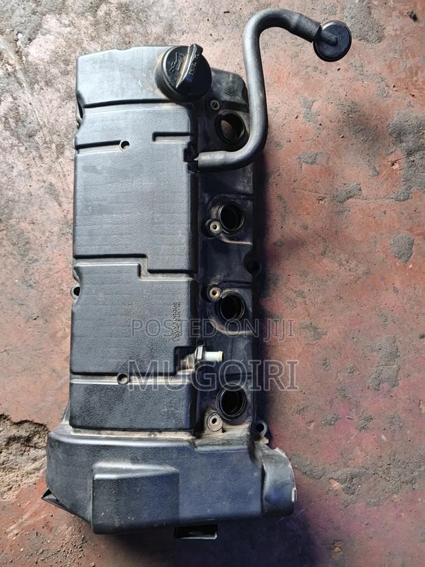 4j10 Top Cover Mitsubishi