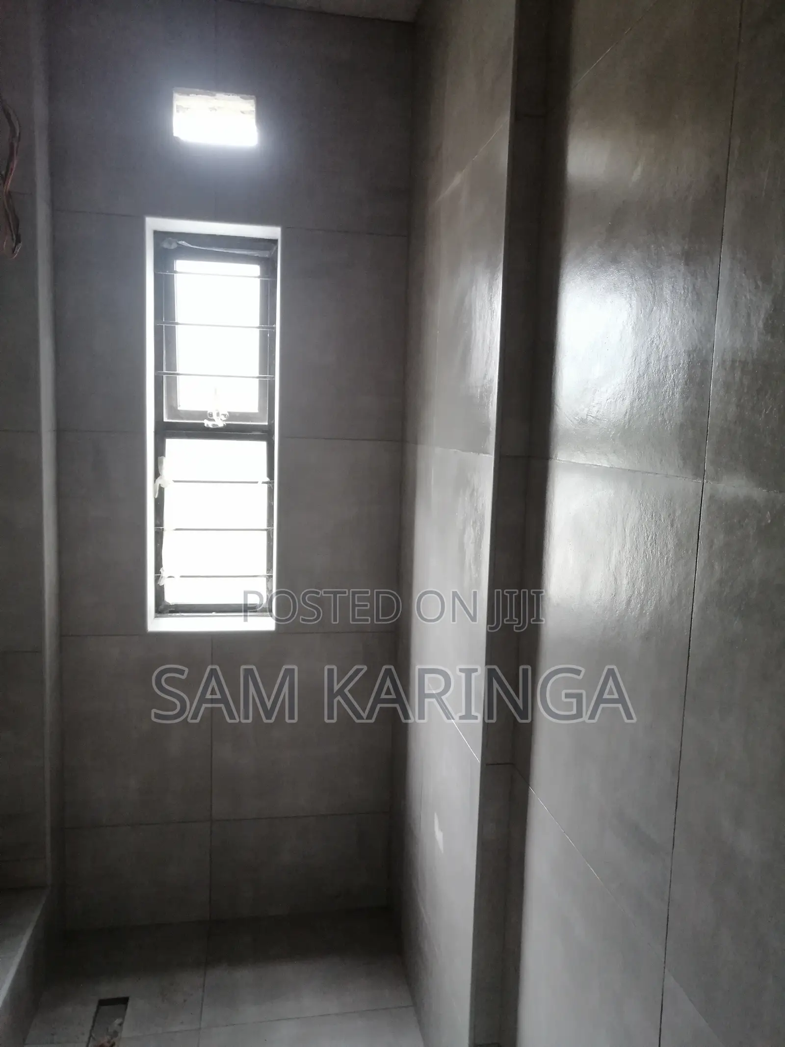 Professional Painter Tiler — Nairobi. Free Quote. Fast Turnaround.