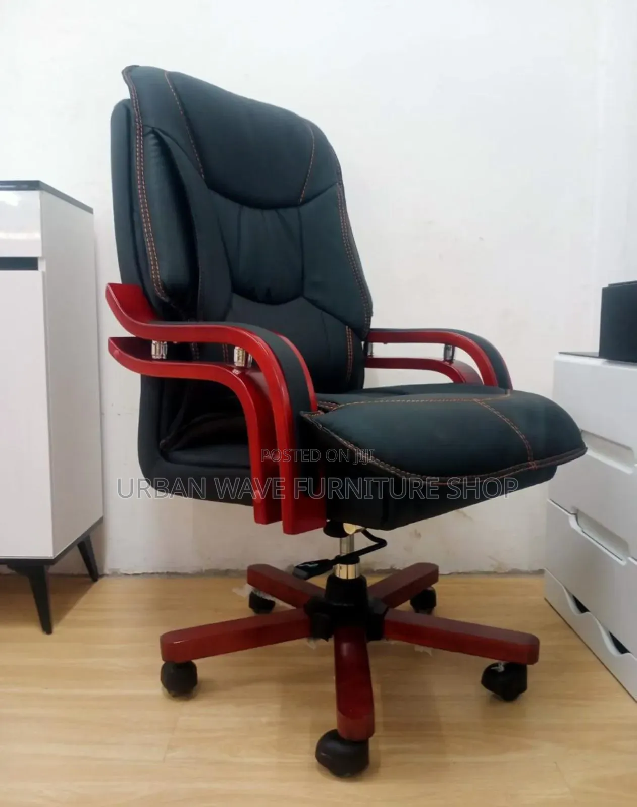 Heavy Duty Mahogany Office Chair