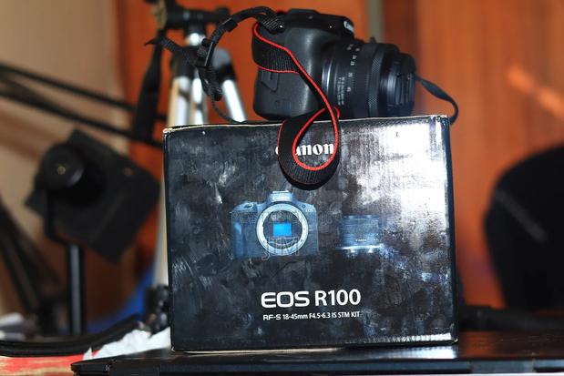 Canon R100 for Sale!