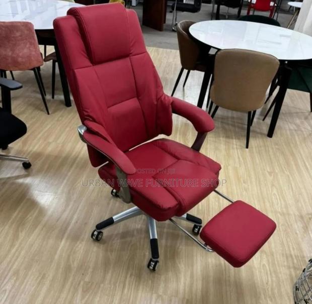 Executive Footrests Chairs