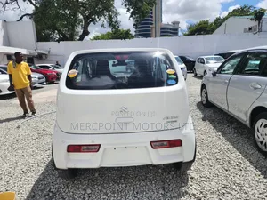 Suzuki Alto 2019 White