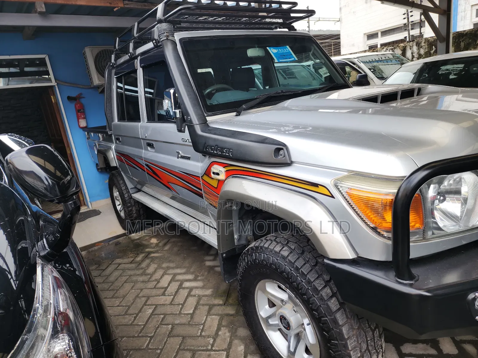 Toyota Land Cruiser 2019 Ivory