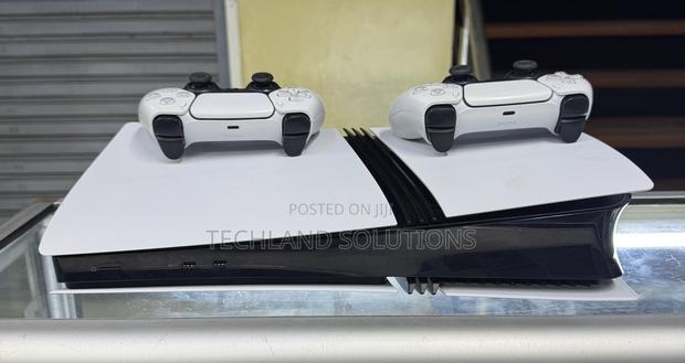 Barely Used Playstation 5 Pro 2 Tb