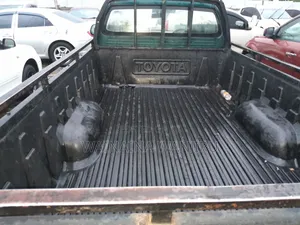 Toyota Hilux 2008 Green