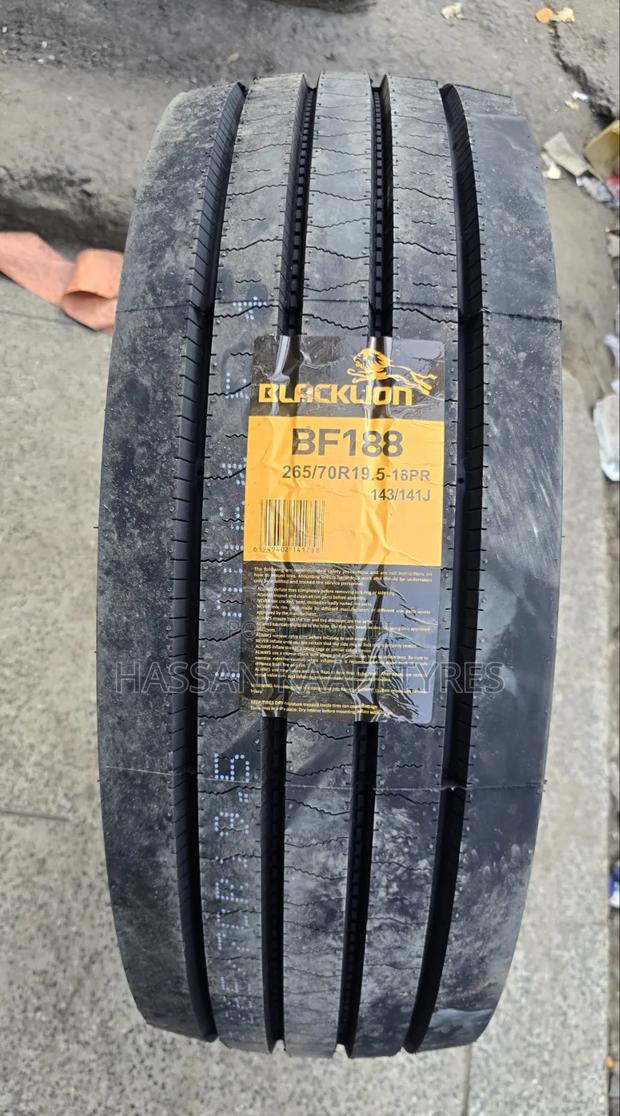 265/70r19.5 Blacklion Tyre