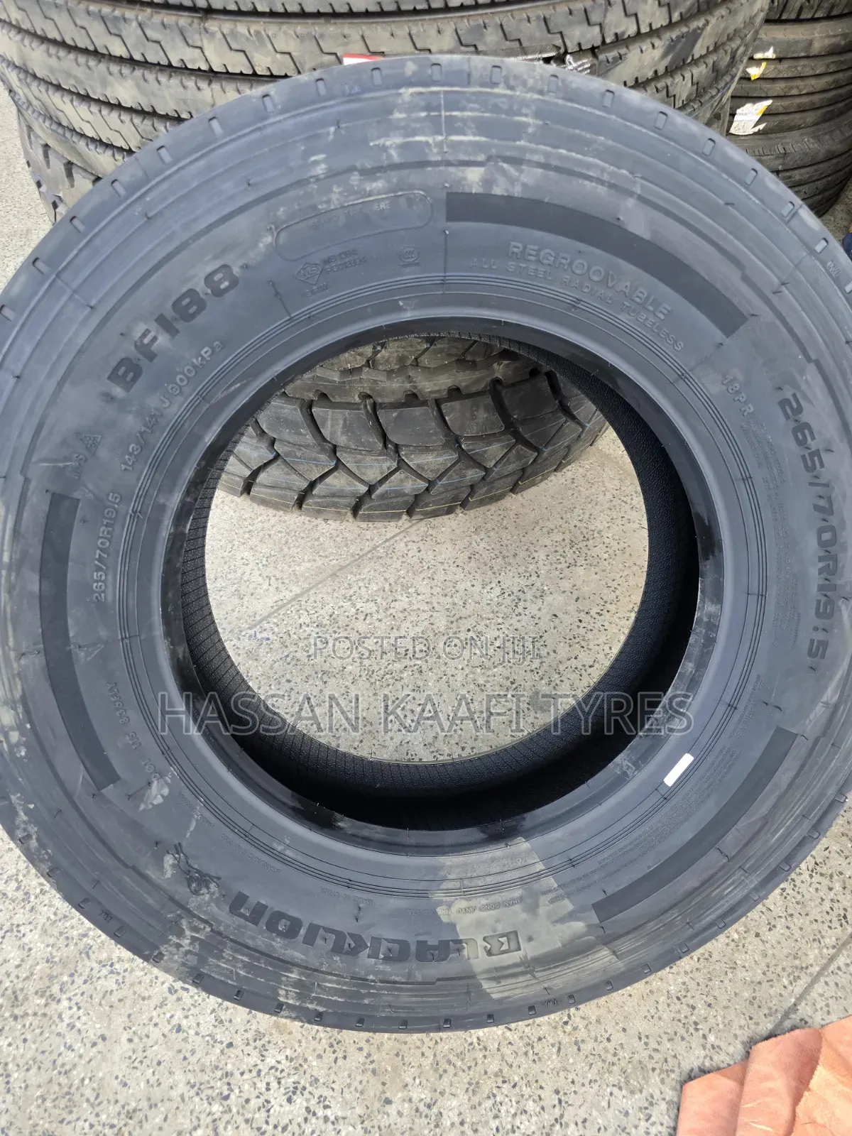 265/70r19.5 Blacklion Tyre
