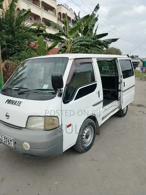 Nissan Vanette 2010 White