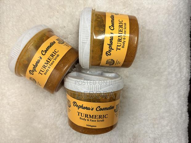 Moisturizing Face and Body Scrubs