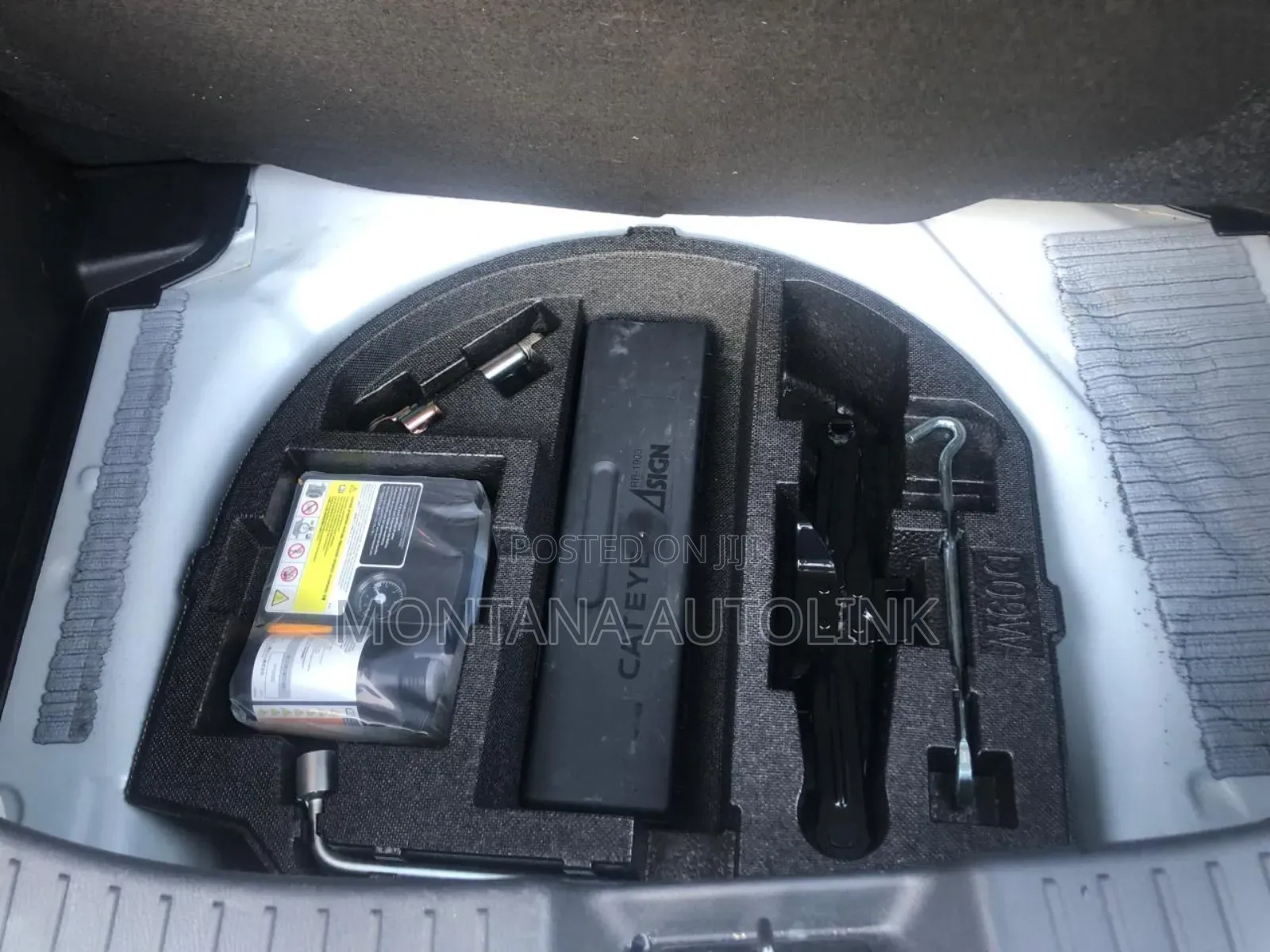 Mazda Demio 2019 White