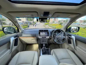Toyota Land Cruiser Prado 2.7 2022 Black