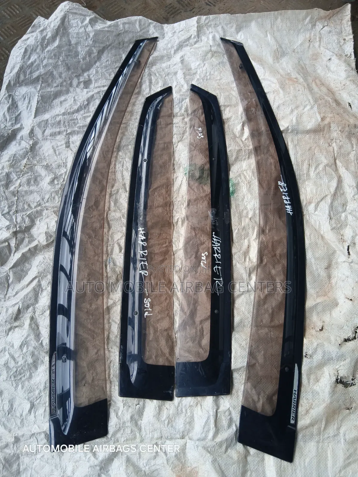 Harrier 240 Windbreakers