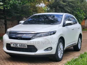 Toyota Harrier 2.0 2014 White